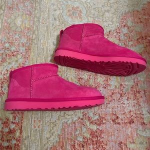 Ultra Mini Uggs